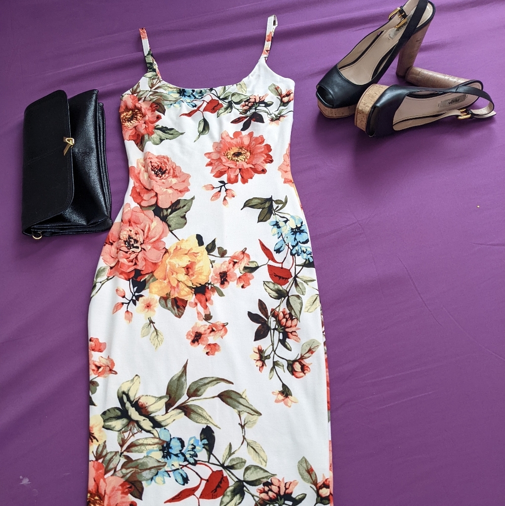 Beautiful floral midi dress